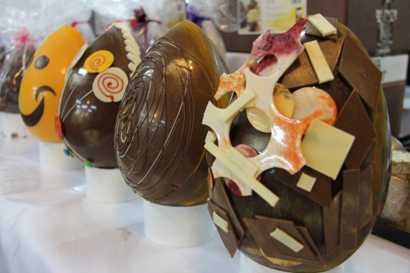 boulangerie-CAMPS LA SOURCE-min_chocolate_factory_eggs_easter-897028